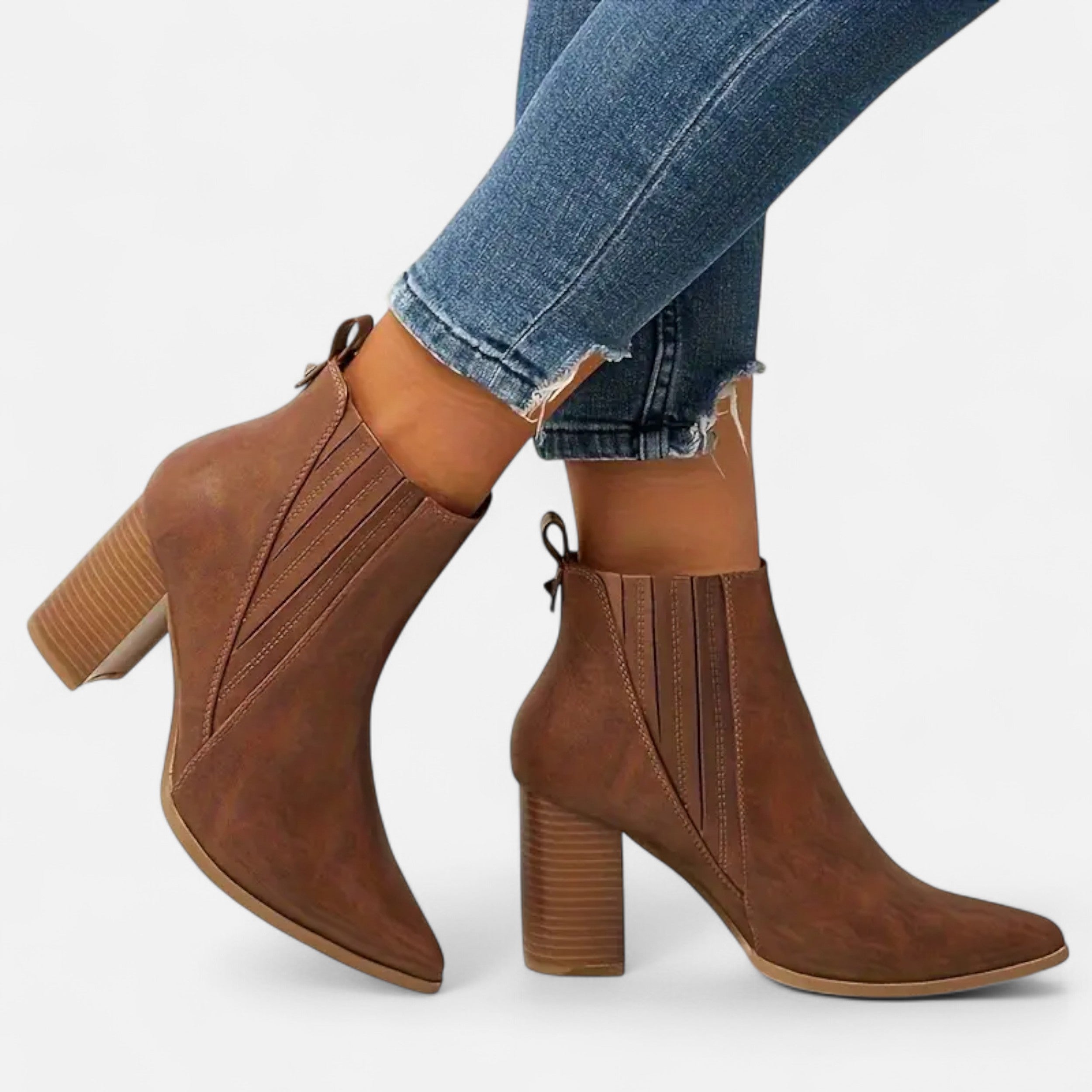 Lazaro Mode | Bottes Tendance Unies pour Femme – Élégance Moderne et Sobriété Raffinée