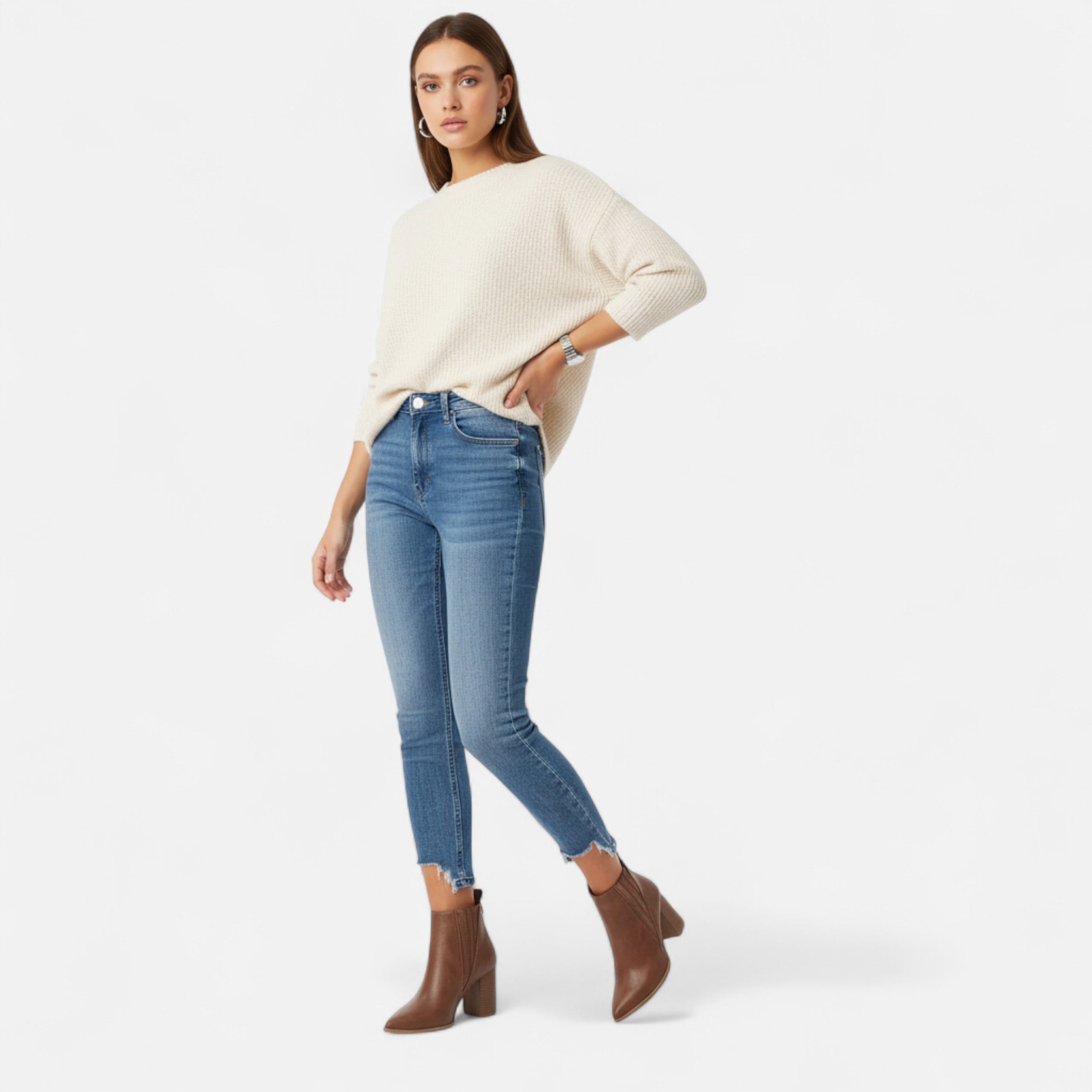 Lazaro Mode | Bottes Tendance Unies pour Femme – Élégance Moderne et Sobriété Raffinée