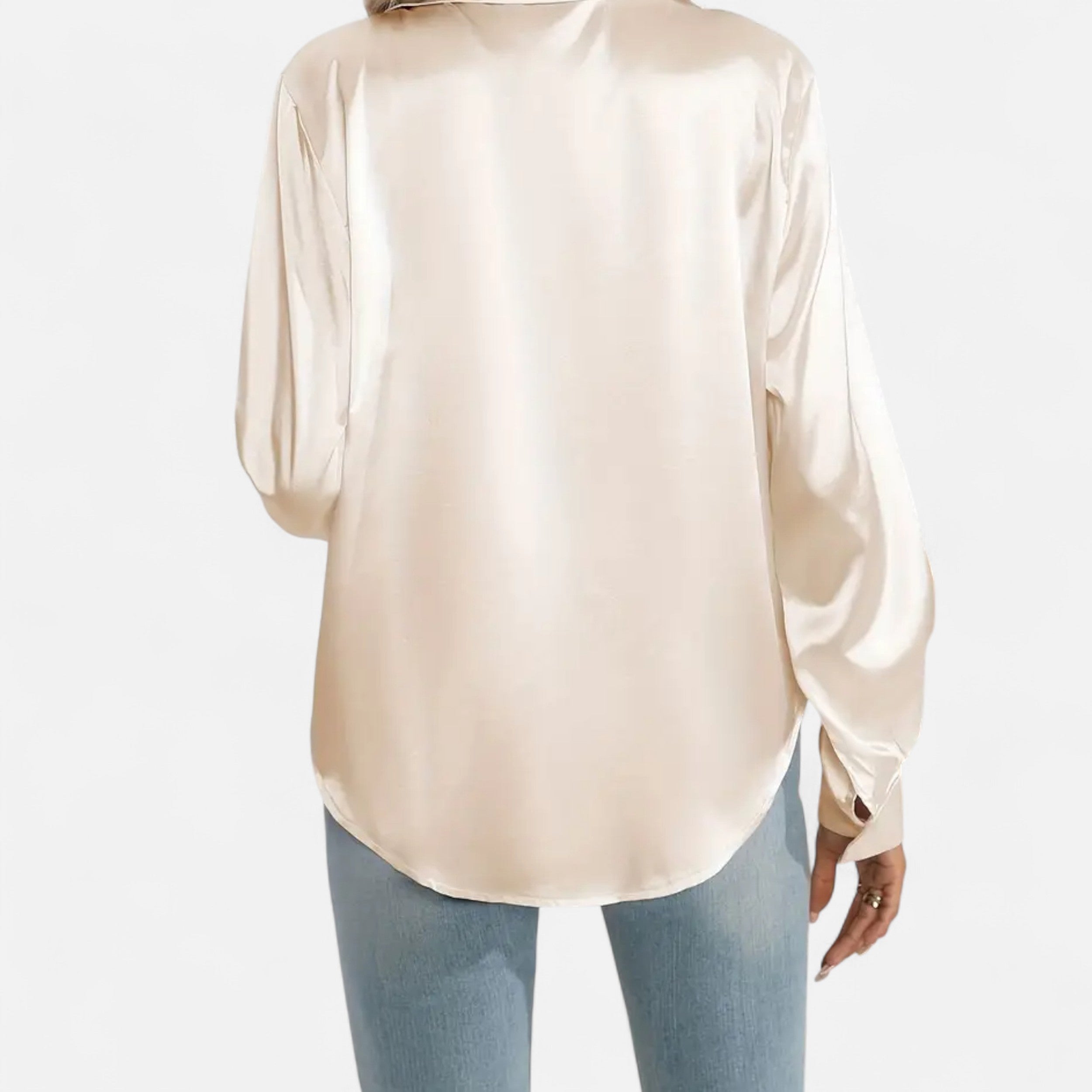 Lazaro Mode | Blusa Satinada de Mujer con Solapa, Botones y Manga Larga – Sofisticación Contemporánea