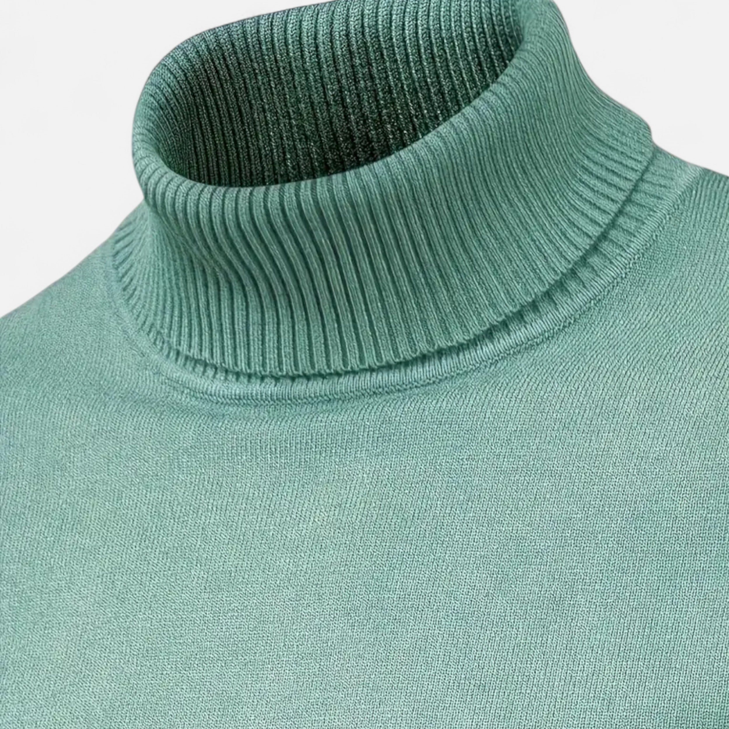 Lazaro Mode | Top de Hombre de Manga Larga con Cuello Alto – Estilo Contemporáneo