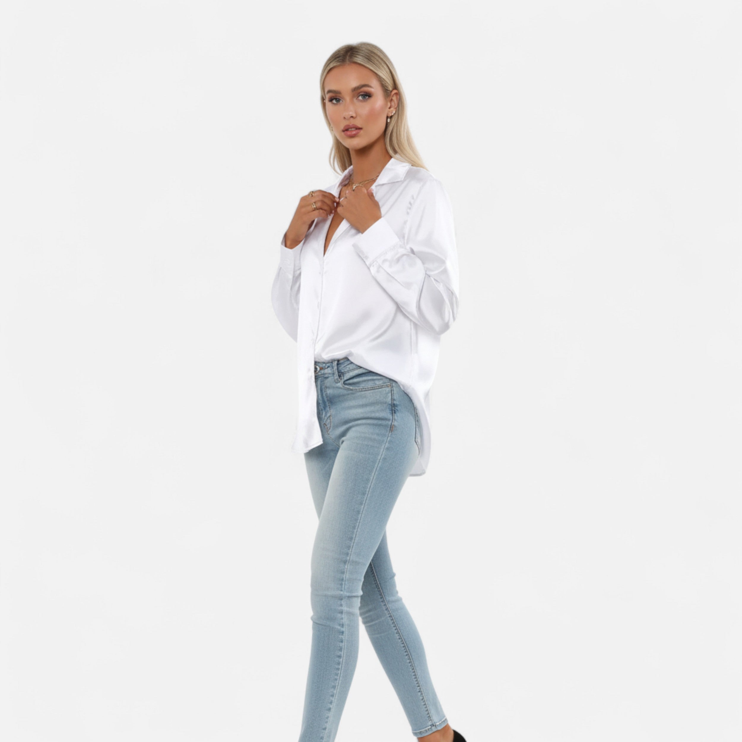 Lazaro Mode | Blusa Satinada de Mujer con Solapa, Botones y Manga Larga – Sofisticación Contemporánea
