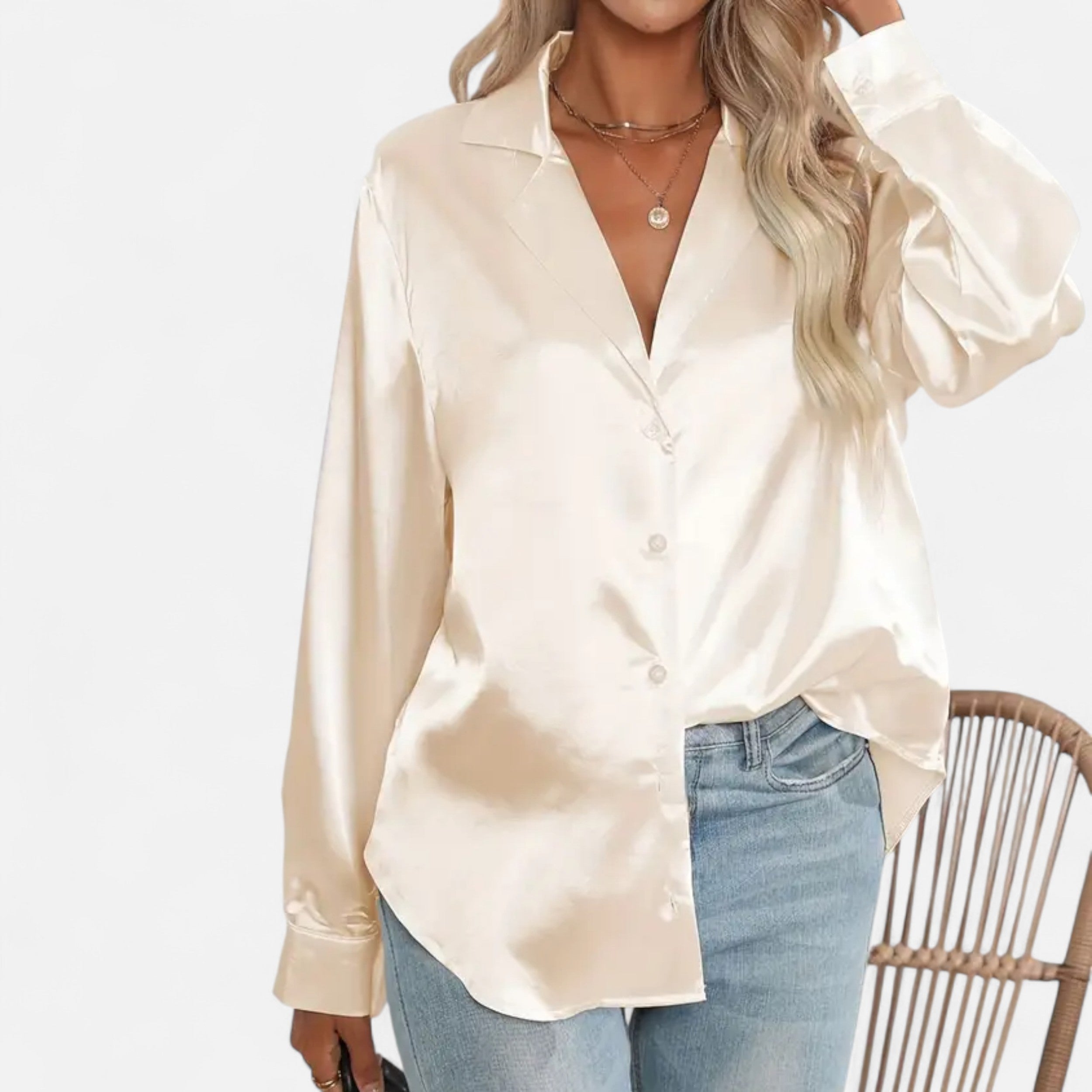 Lazaro Mode | Blusa Satinada de Mujer con Solapa, Botones y Manga Larga – Sofisticación Contemporánea