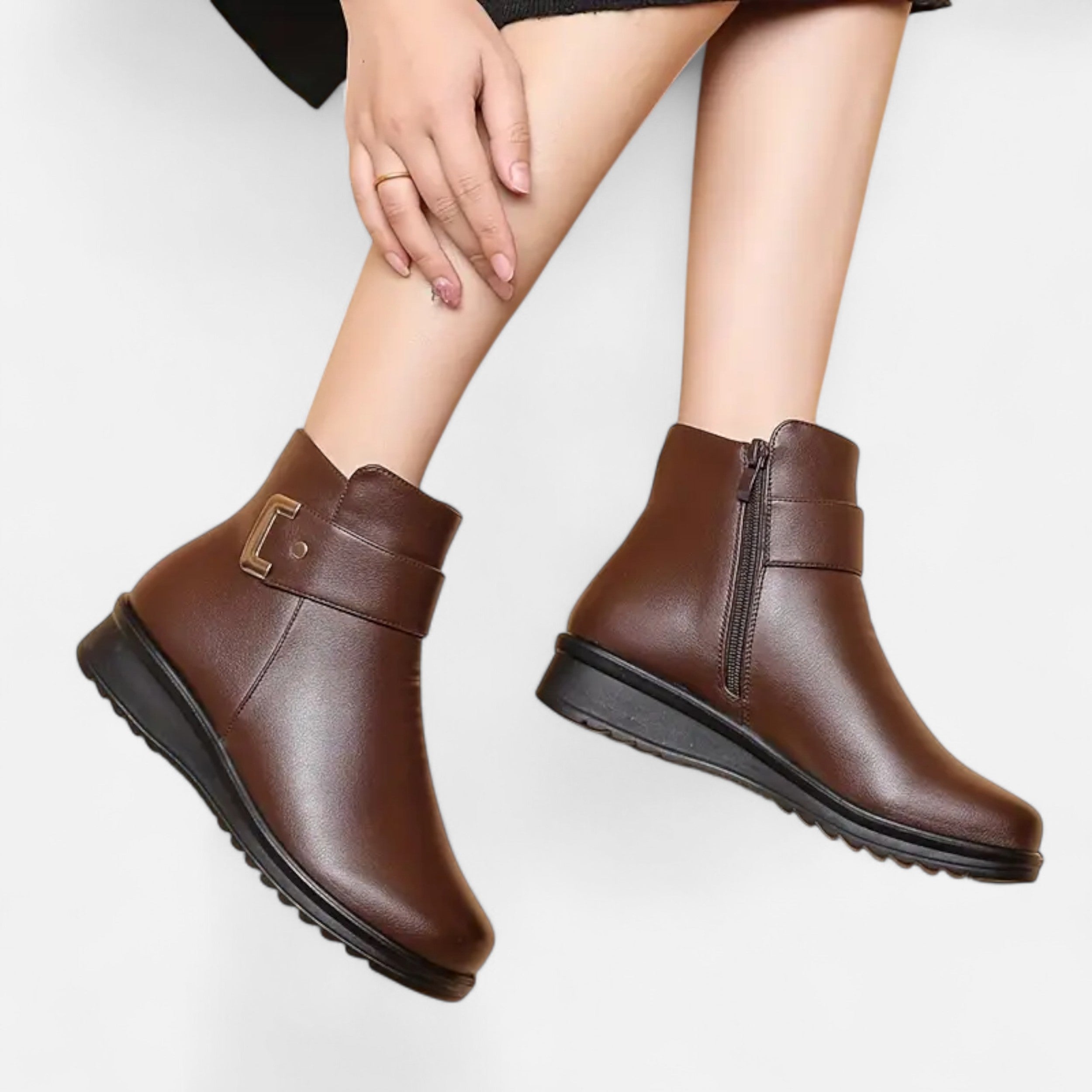 Lazaro Mode | Bottes pour Femme – Élégance Intemporelle et Charme Discret