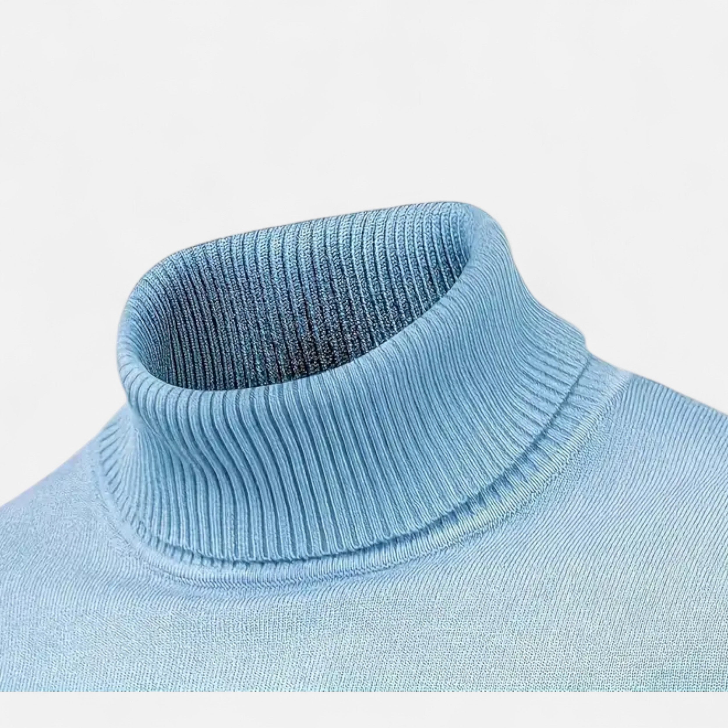 Lazaro Mode | Top de Hombre de Manga Larga con Cuello Alto – Estilo Contemporáneo