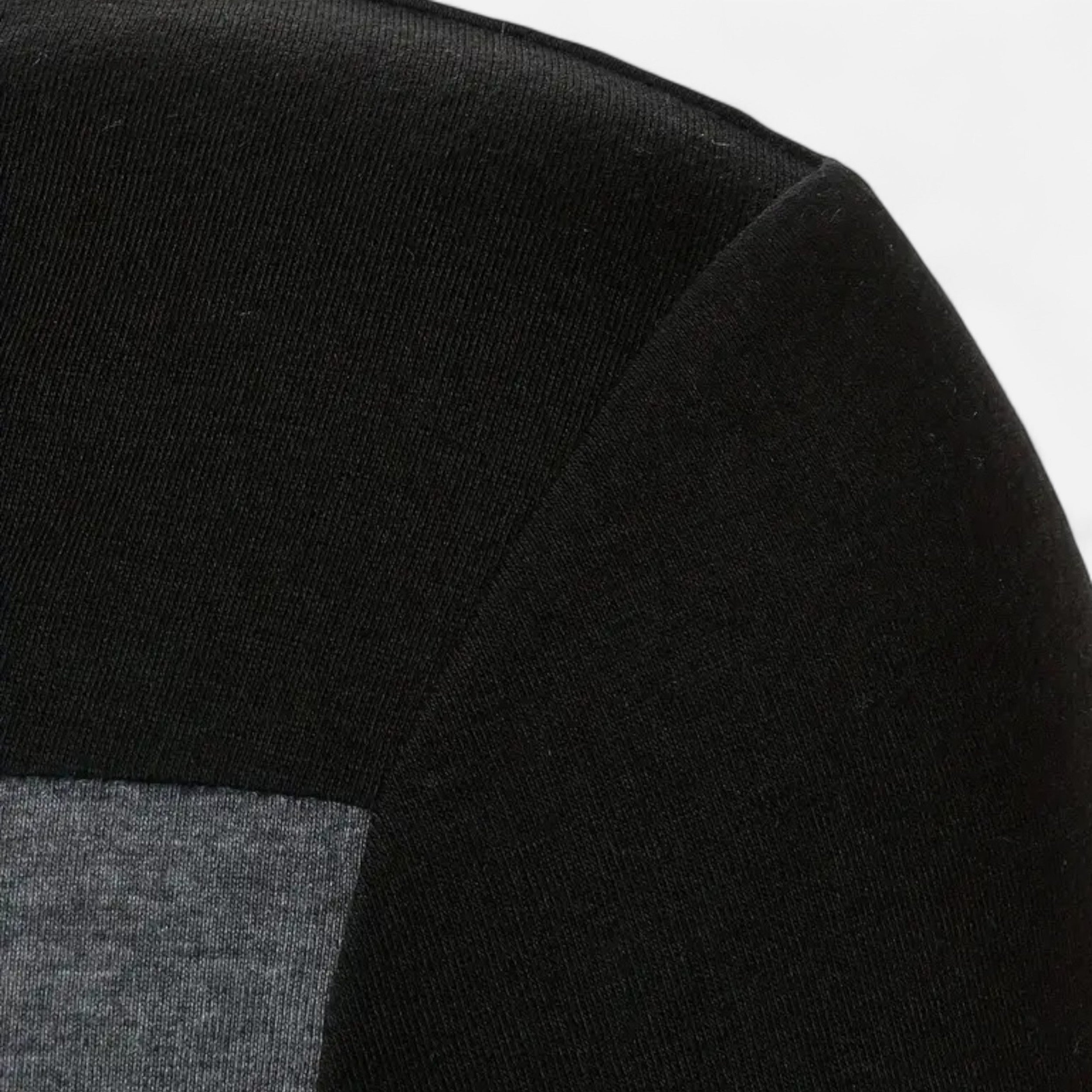 Lazaro Mode | Camiseta de Hombre con Cremallera Media y Manga Larga – Elegancia Cotidiana Refinada