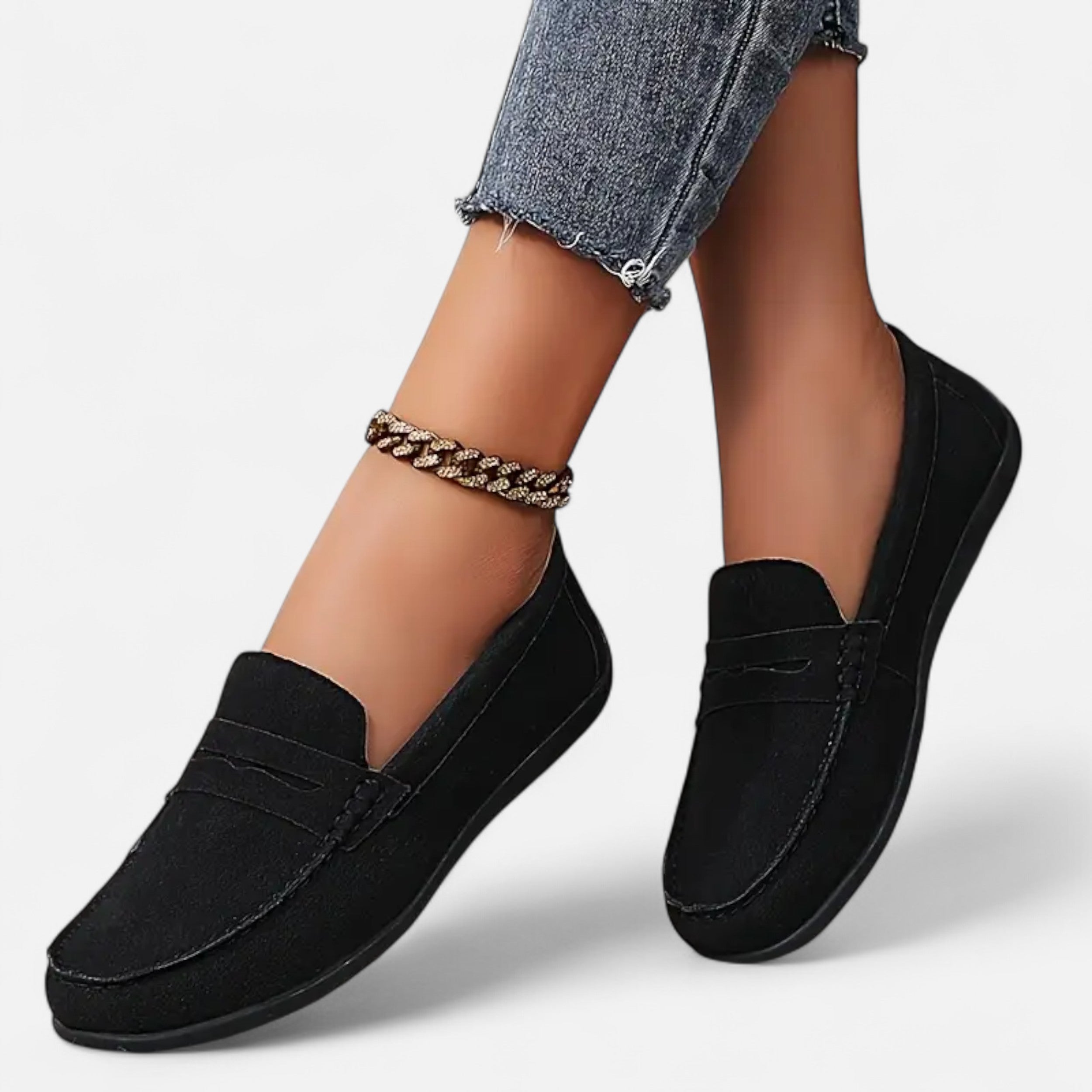 Women’s Classic Flat Shoes
