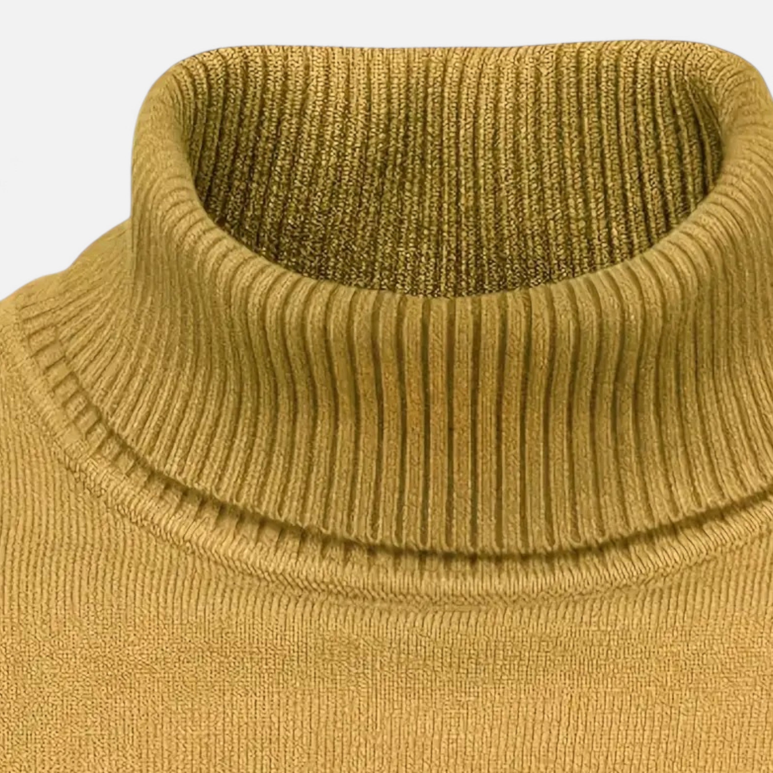 Lazaro Mode | Top de Hombre de Manga Larga con Cuello Alto – Estilo Contemporáneo
